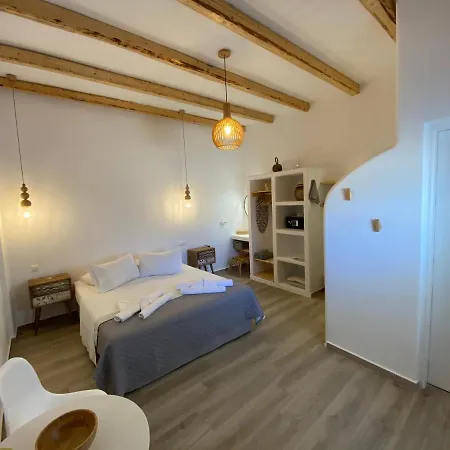 Holiday home Flisvos Beach Surf House *