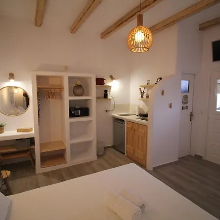 Flisvos Riviera Suite Vakantiehuis Naxos City